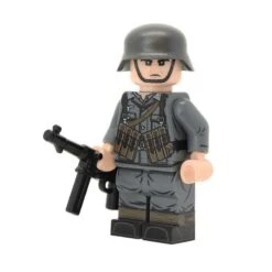 WW2 German NCO (Mid-late War) Minifigure