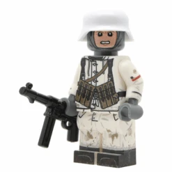 WW2 German Winter Soldier (mp40) - Light Flesh